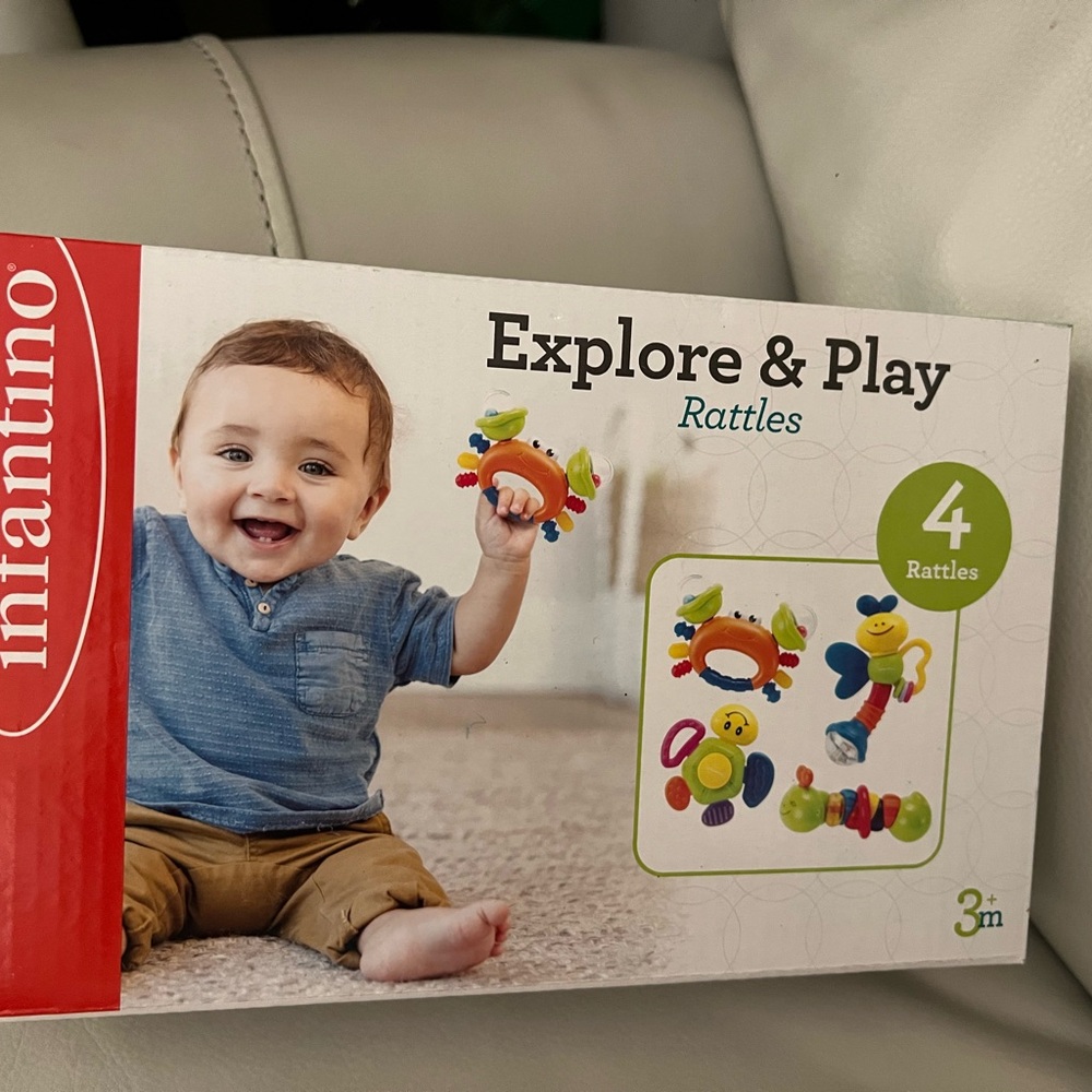 Infantino Explore & Play Rattles - Colorful Set